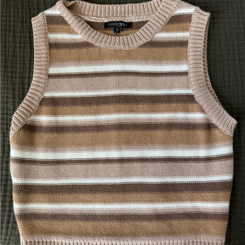 100% cotton sweater vest